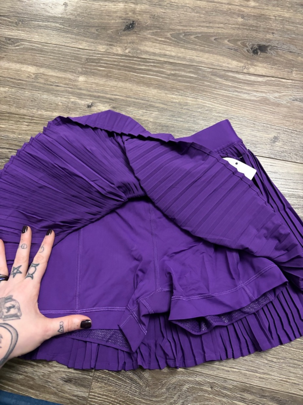 NWT Lululemon Varsity Pleated High-Rise Tennis Skirt 14” (College Purple) Size 4 - Picture 6 of 8